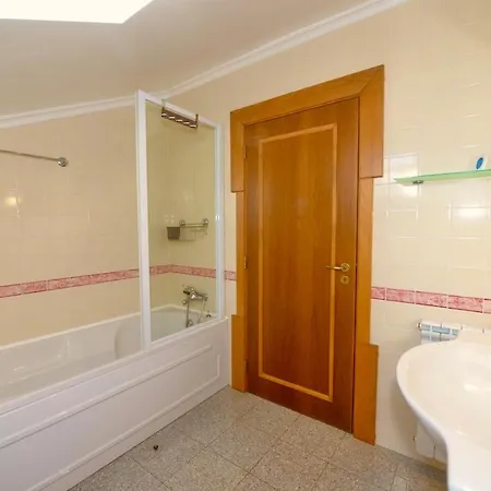 'collasao' - Stunning Duplex With Pool & Sea Views São Martinho do Porto