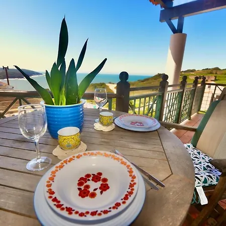 'collasao' - Stunning Duplex With Pool & Sea Views * São Martinho do Porto